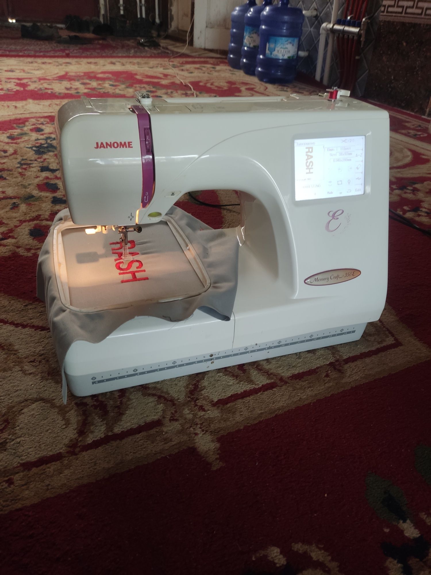 Вышивальная машинка Janome 350