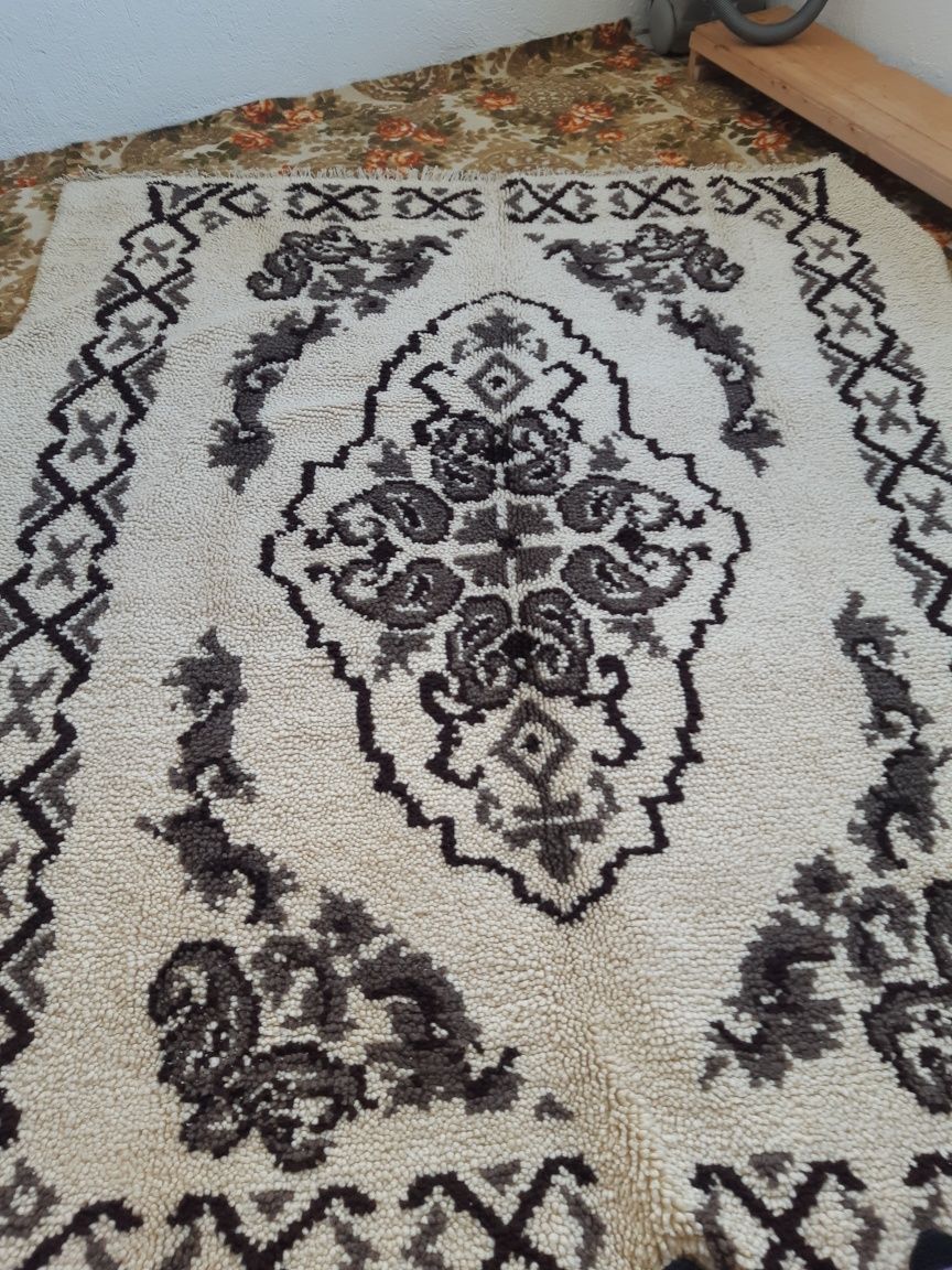 Родопски одеяла, китеници, халища