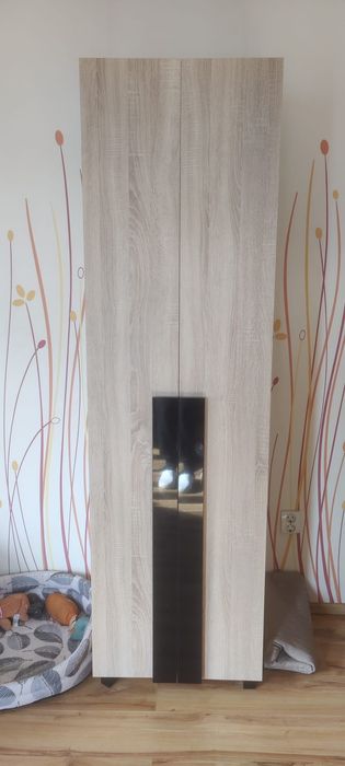 Dulap haine cu 2 uși