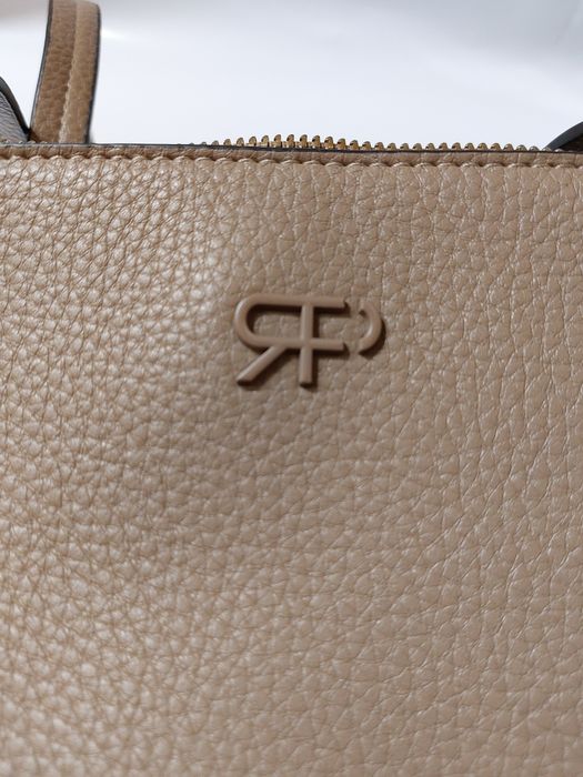 Дамска чанта с три отделения