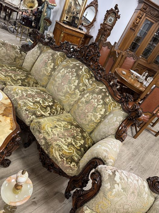 Canapea baroc cu doua fotolii + masuta cu blat de onix