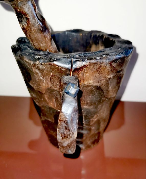 Хаванче пестник чукало селски резбован дървен комплект Испания рустико