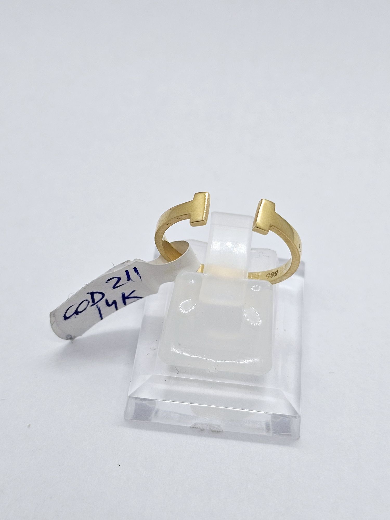 Vans inel dama din aur 14 k 1.88 g cod 211