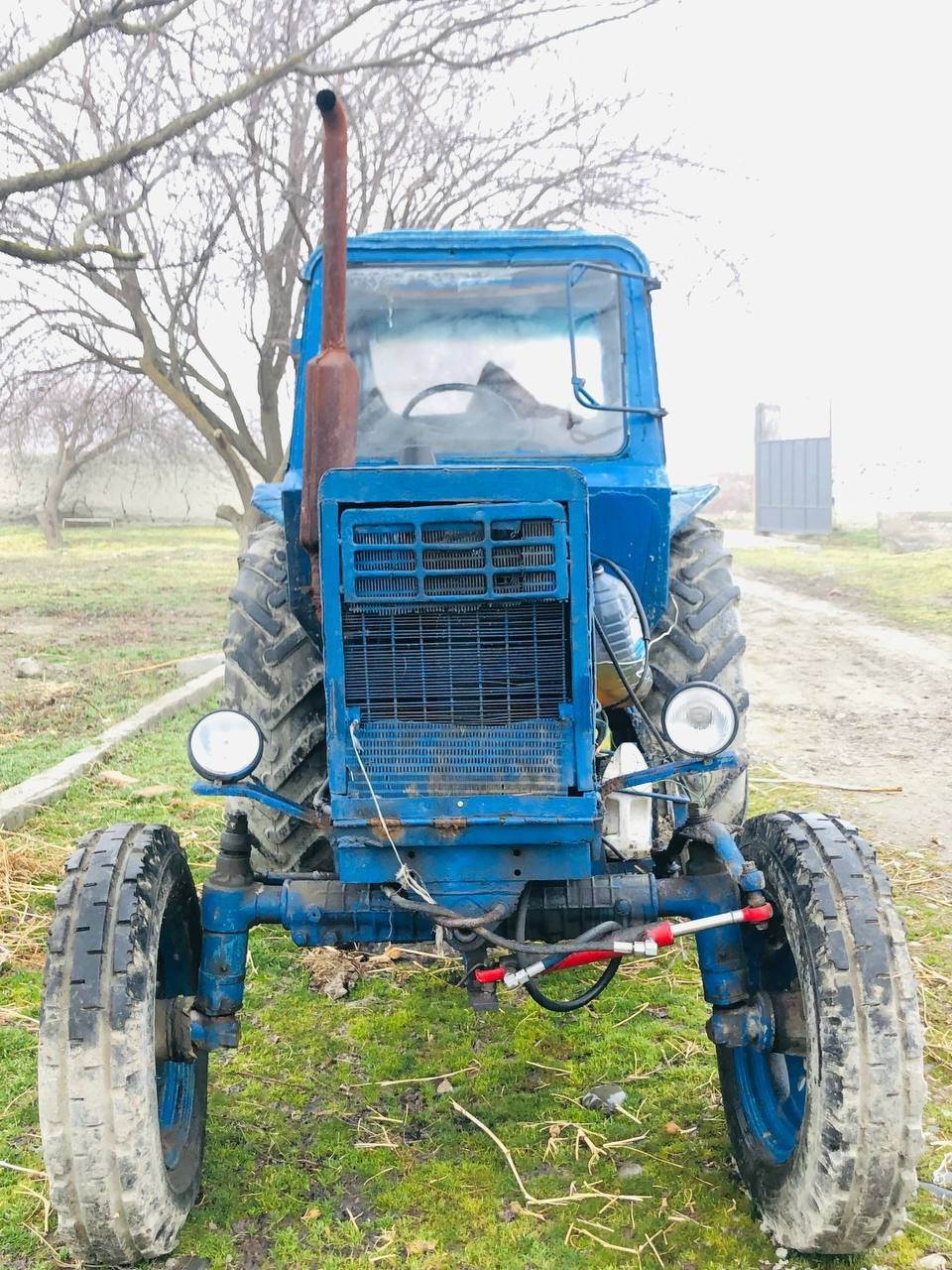 Traktor Belarus 80