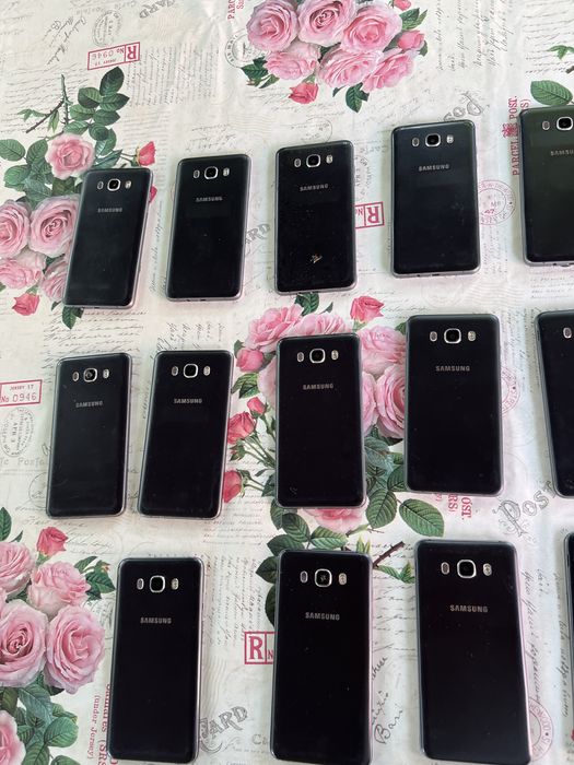 26 BUCĂȚI Samsung J5 2016