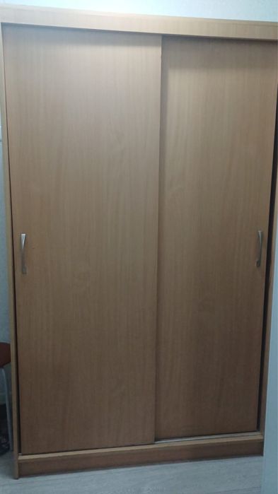 Продам шкаф купе