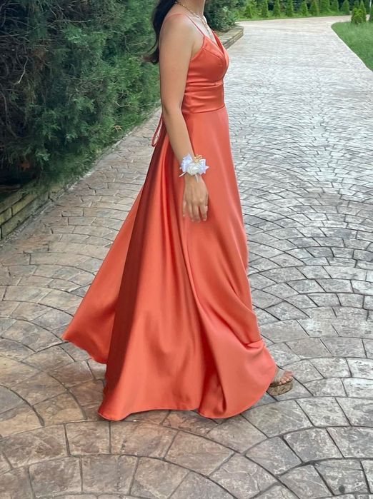 Официална бална рокля