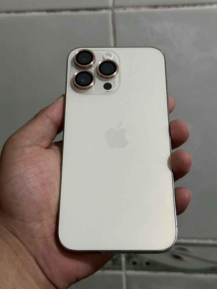 Iphone 14 pro max Gold 256