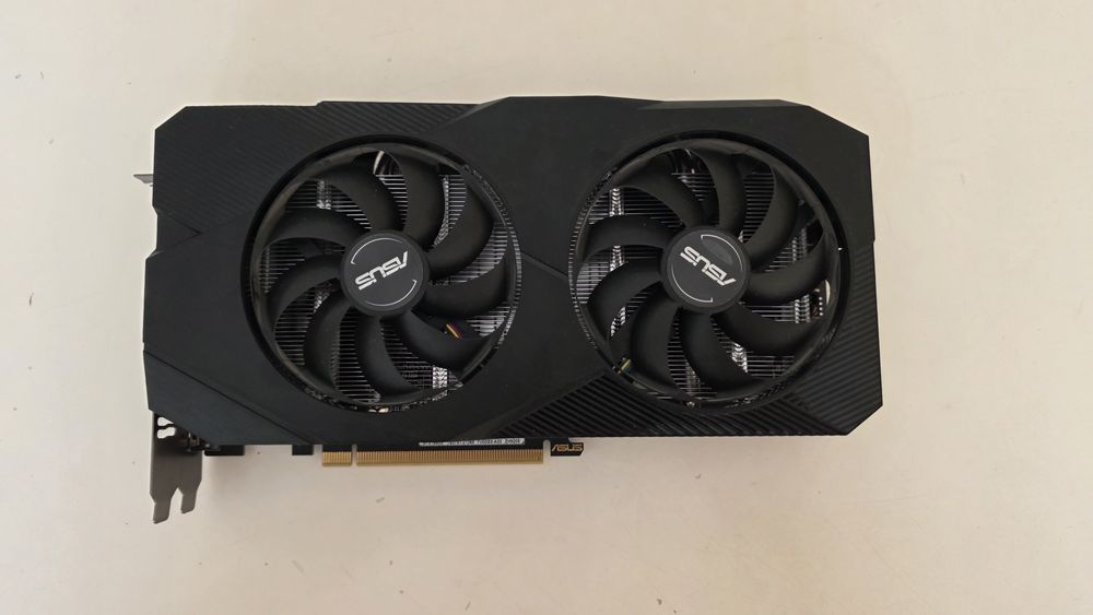 Видеокарта GTX 1660 Super