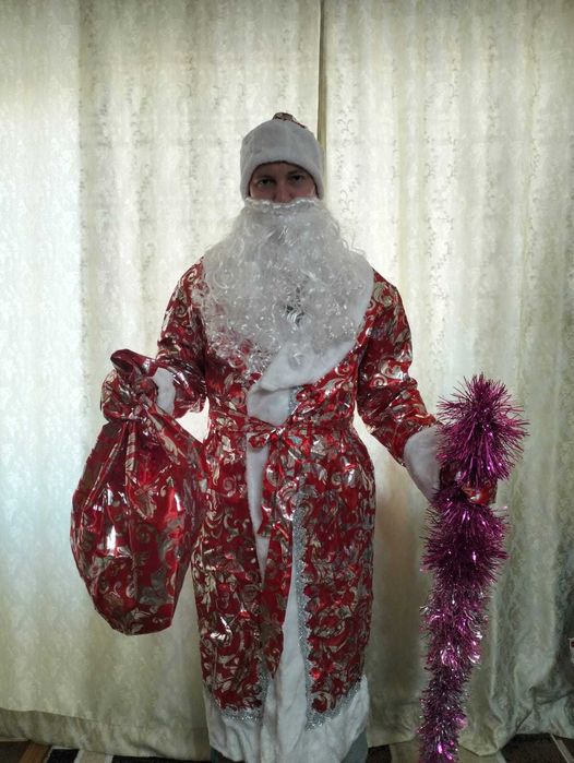 Сдам в аренду костюмы деда мороза и с