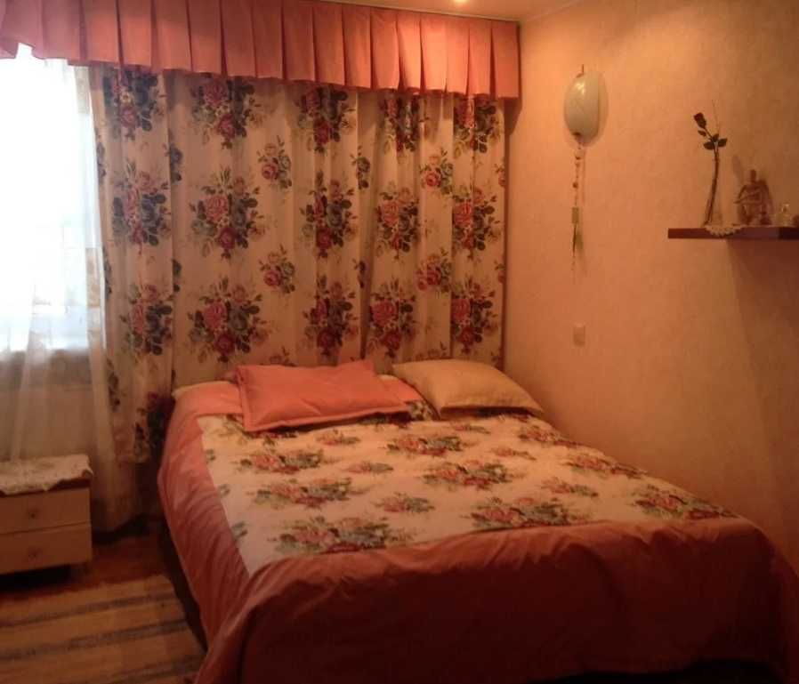 Дава се под наем Тристаен апартамент в Пловдив, Въстанически - 90 кв.м за 418.2 € - Снимка #1