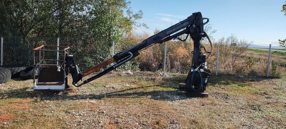 Incarcator frontal telescopic Manitou, model MRT1432 Comfort