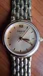 Продавам неизползван дамски часовник TISSOT