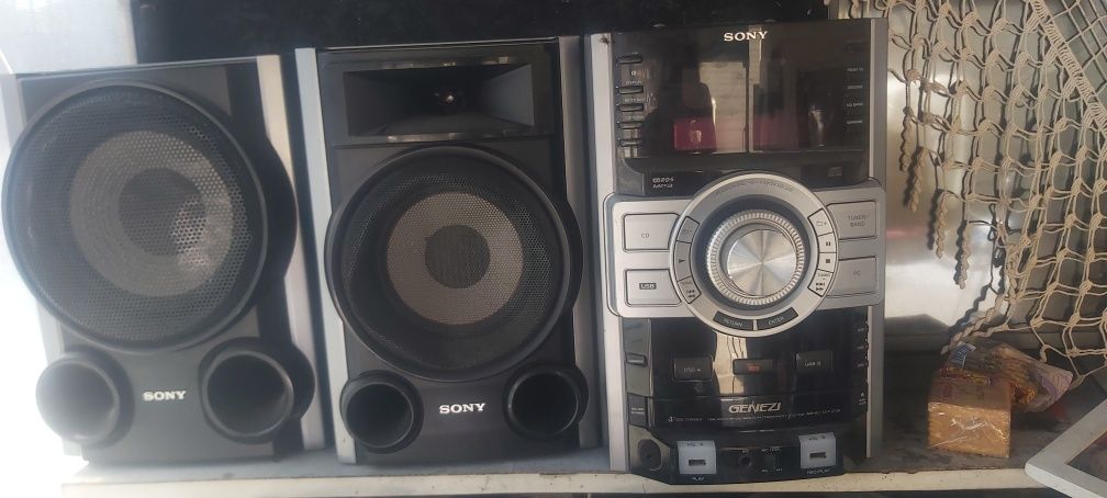Sony genezi в много добро състояние