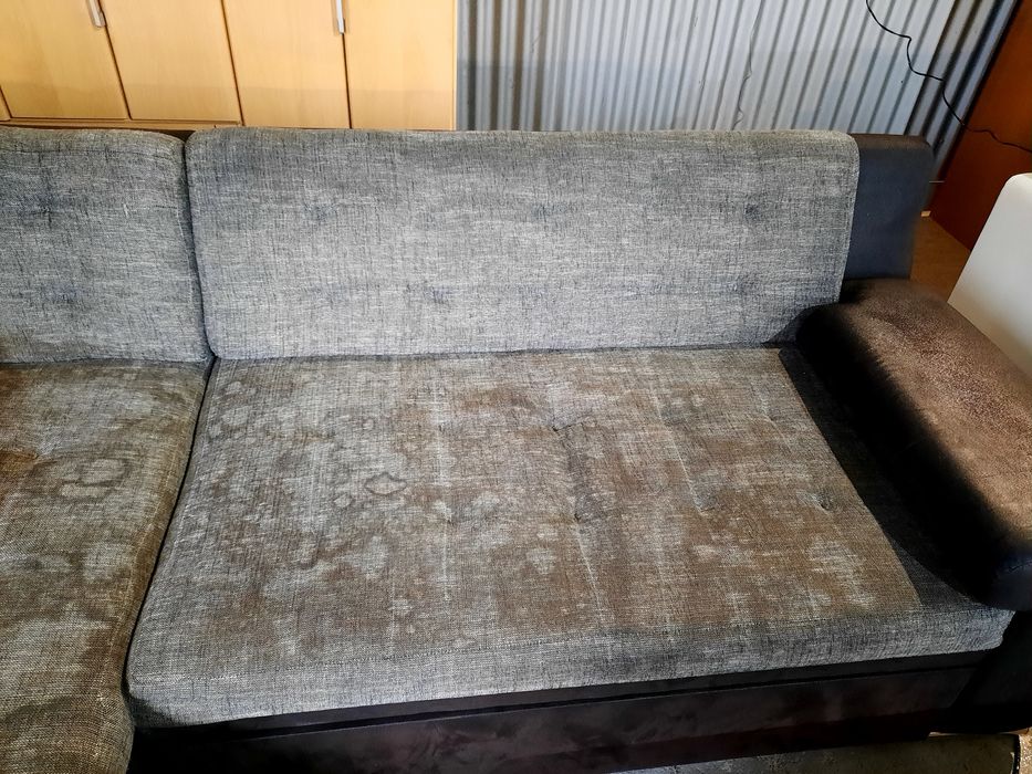 Curatare cosmetizare igienizare canapele colțare saltele.