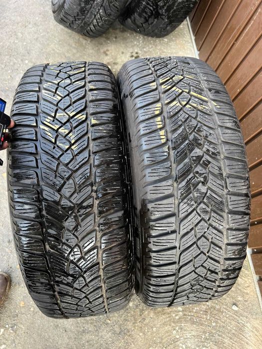 anvelope Semperit Master-Grip 2 cu dimensiunea 215/60 R16 97H M+S