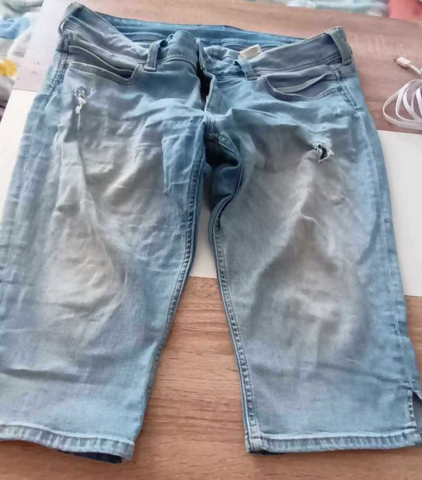 pantaloni scurti si 3 sfert de vara