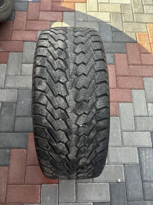 Продам зимние Б/У шины