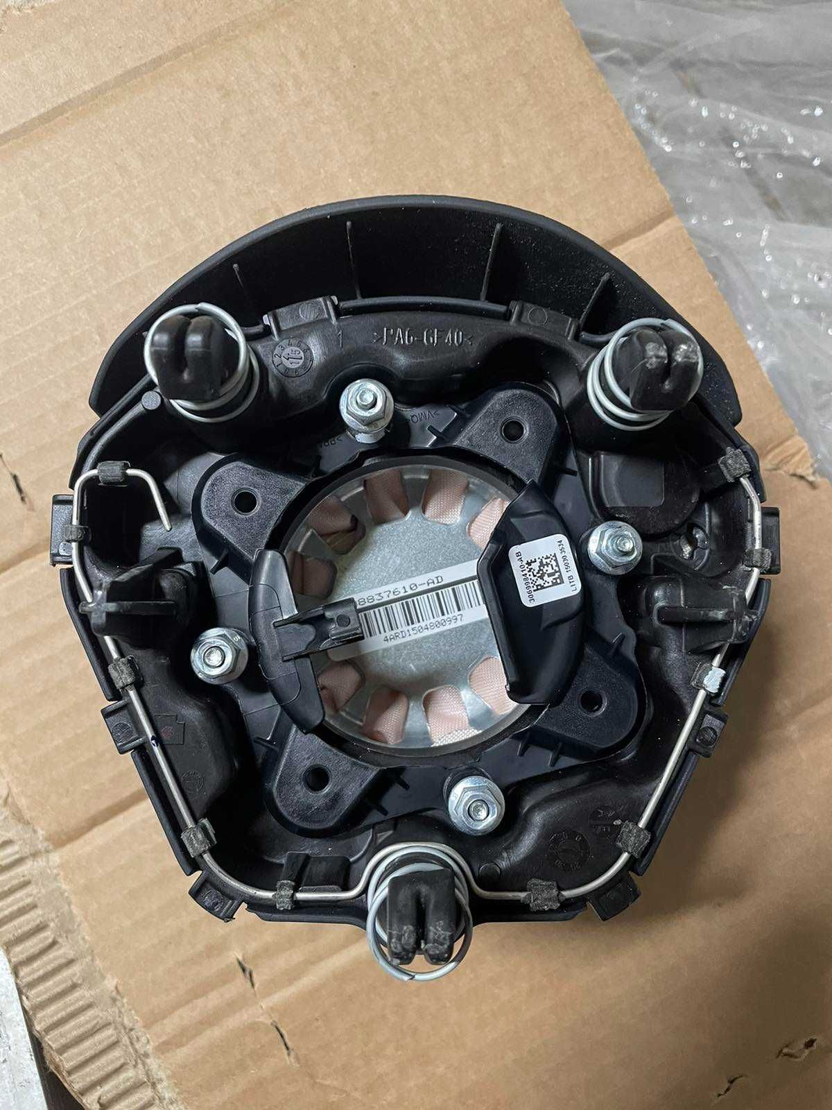 Капачки с Airbag BMW 2 F45 F48 F39 F46