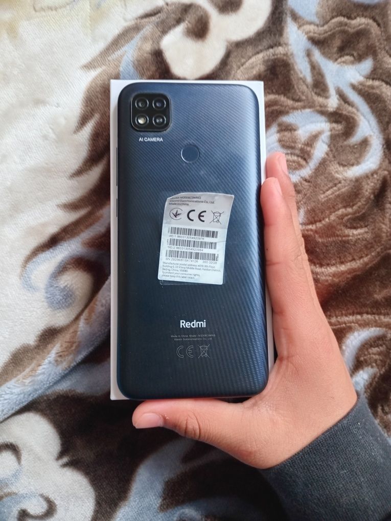 Redmi 9c este ca nou