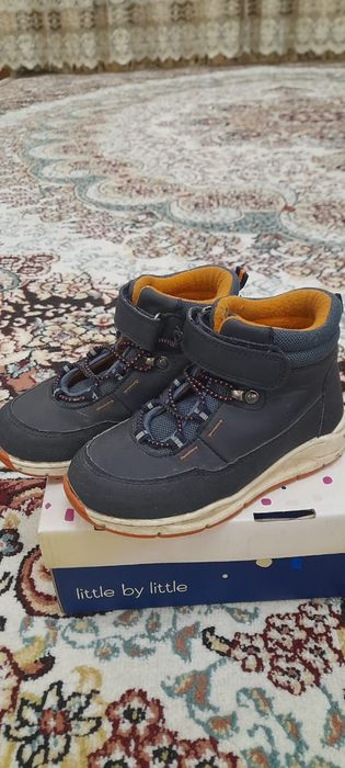 Продам сапожки демисезонные, осень на мальчика