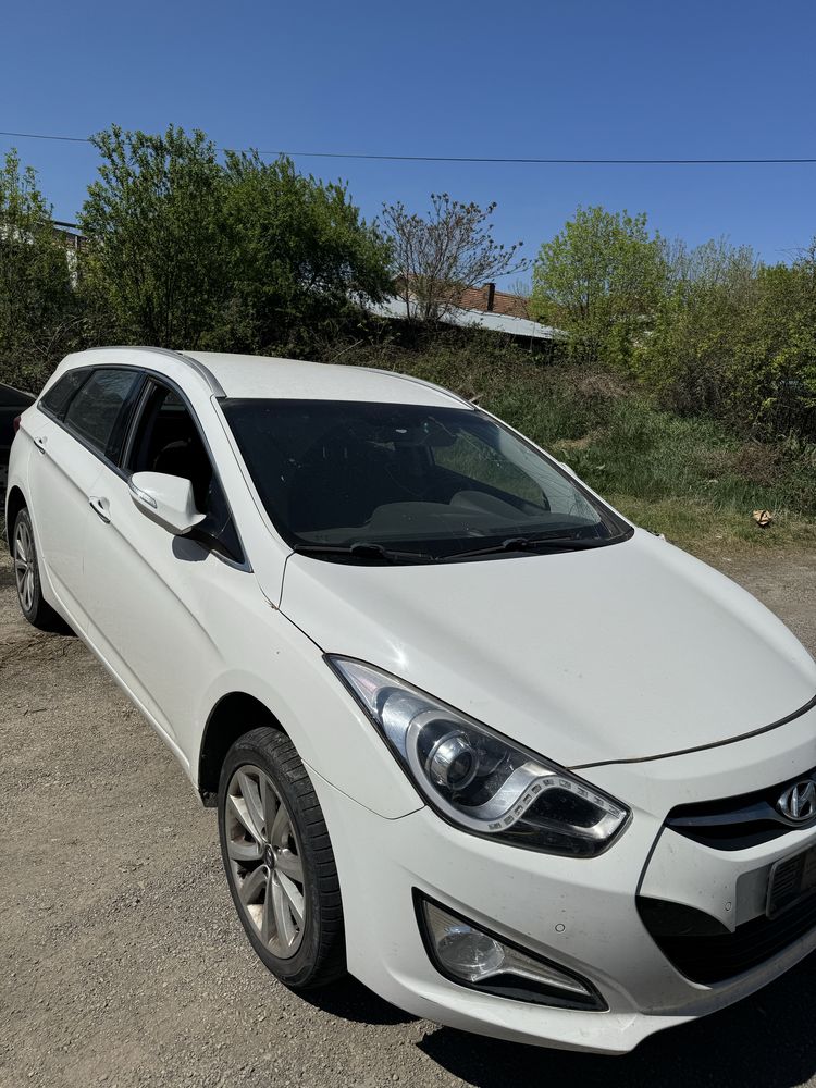 Hunday I40 2015г 1,7 136к.с на части