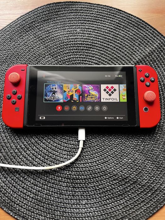 Nintendo Switch V1 Super Mario Odessey