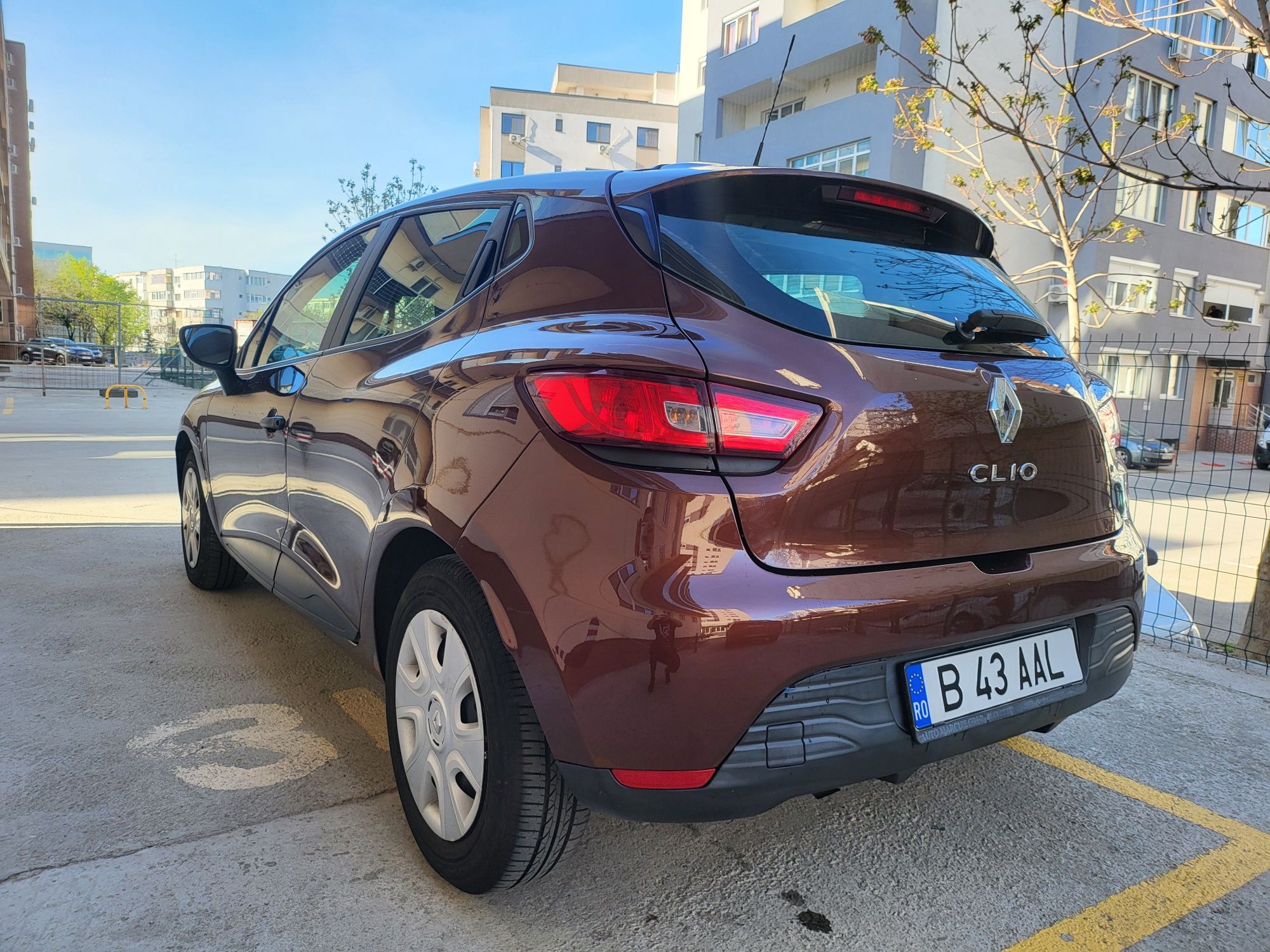 Renault Clio 1.2 tce 49.000Km 2016