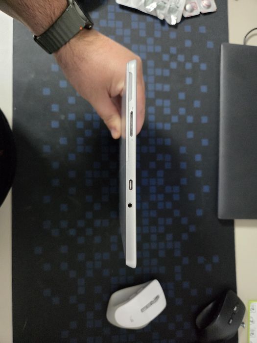 Microsoft Surface Go 2