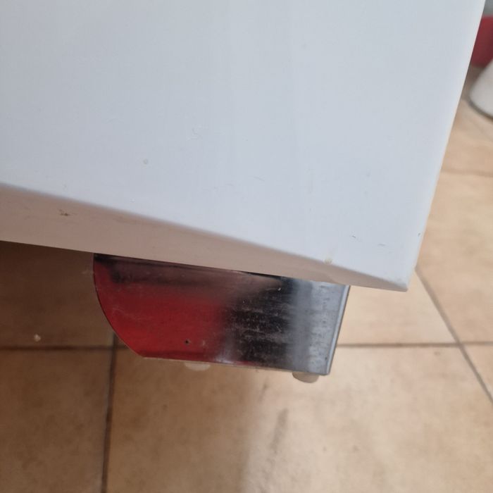 Noptiera alba din Mdf