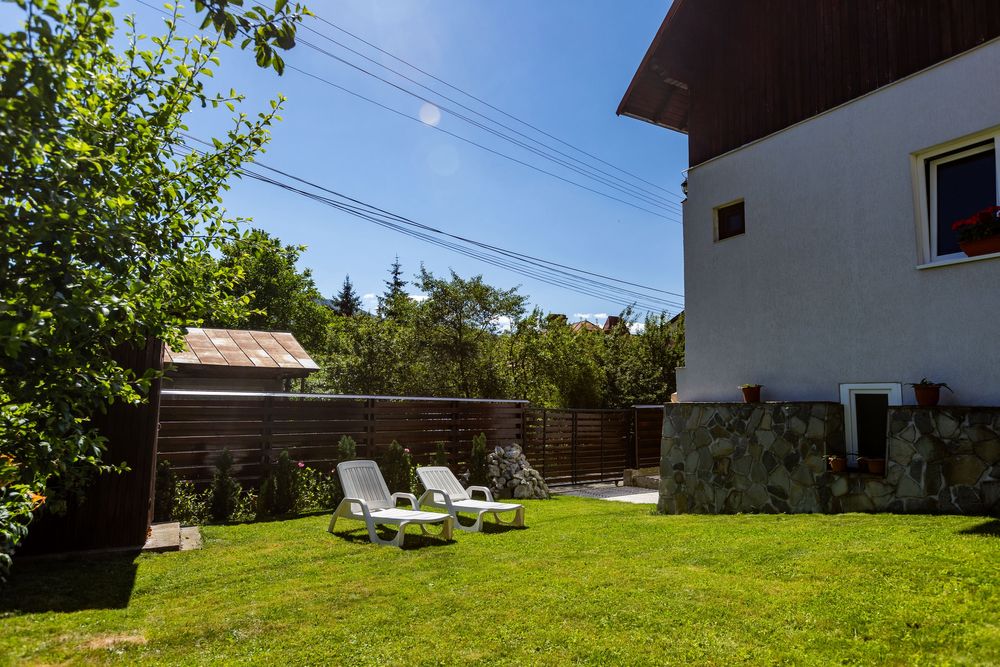 Villa Falco Bianco / Pensiune Busteni / Cabana Busteni