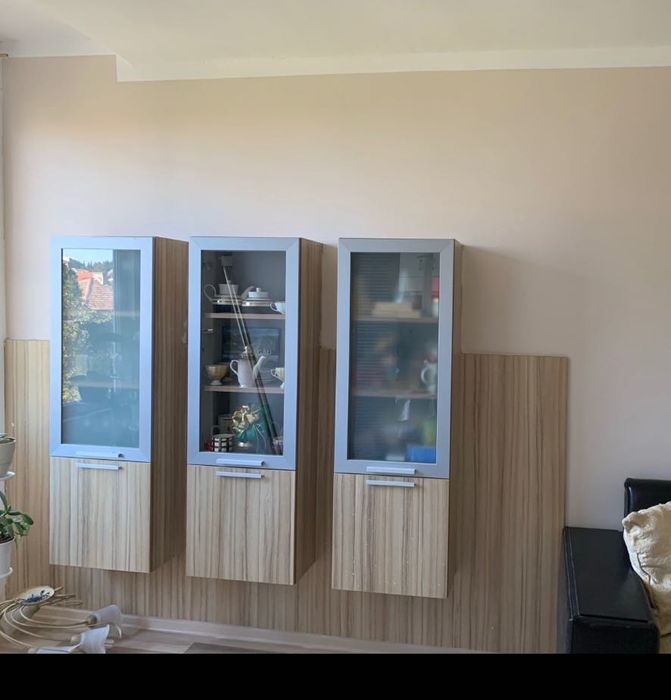 Холова секция, фурнир Рококо