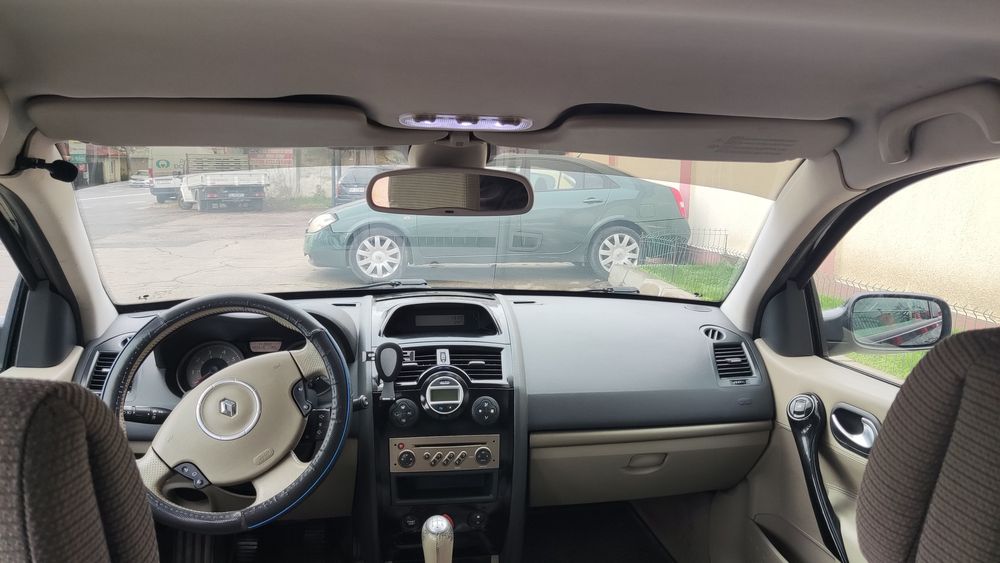 Vând Renault Megane 2, benzină 1.6 16v, 110 cp