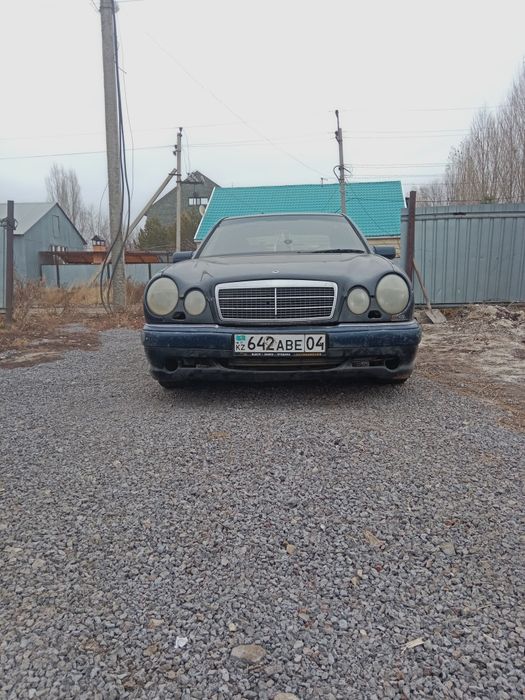Продам Мерседес Е 230 лупарик