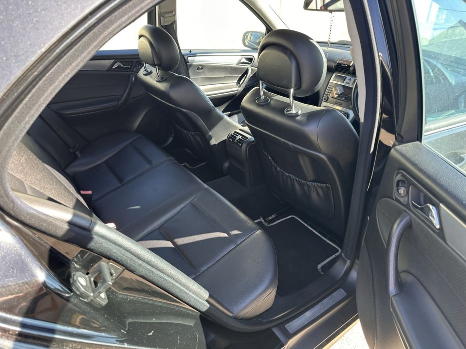 Mercedes Benz  clasa C , 1.8 , an fabricatie 2004