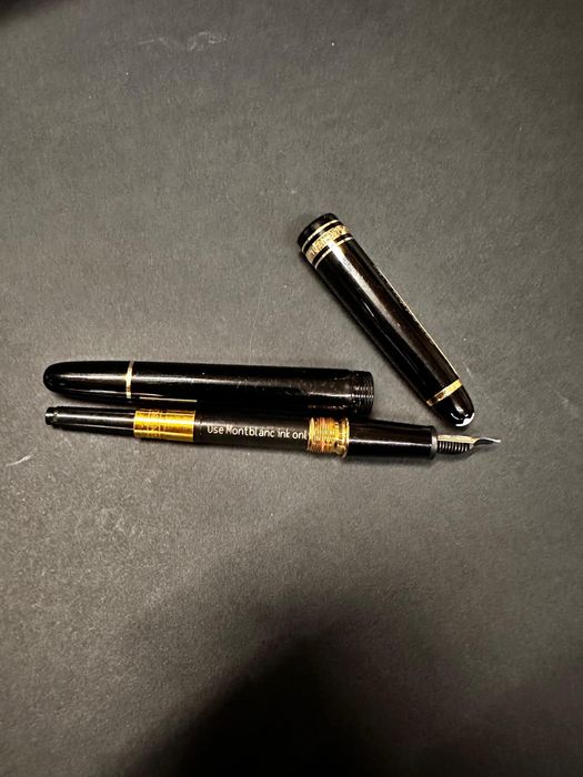 Stilou Montblanc Meisterstuck peniță aur 14 k