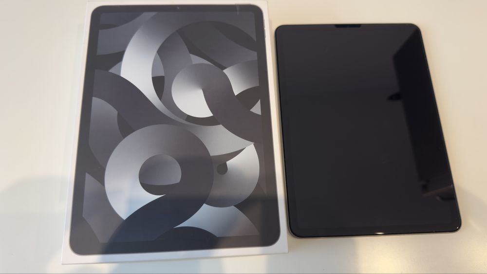 Pachet Apple iPad 5th M1, 64GB, Wi-fi + Pencil gen. 2 + Combo Touch