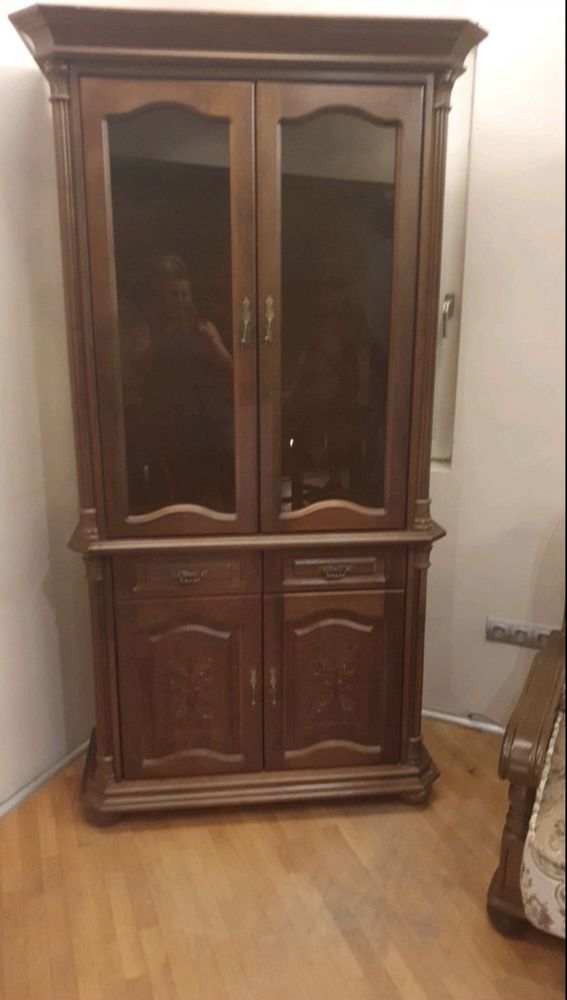Старинни мебели (масив), винтич/ретро обзавеждане