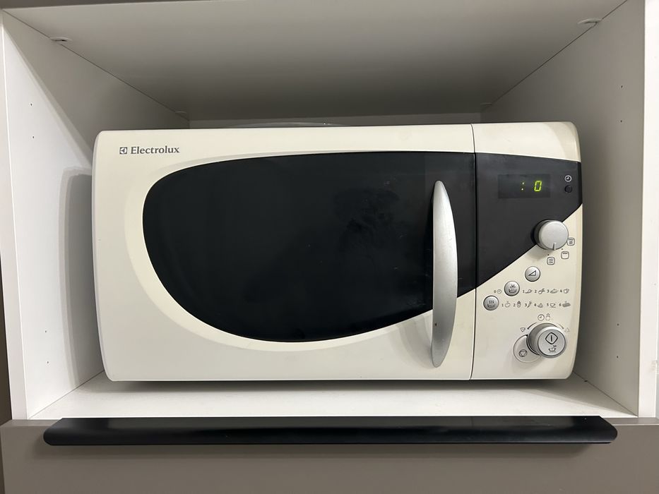 Продам микроволновку