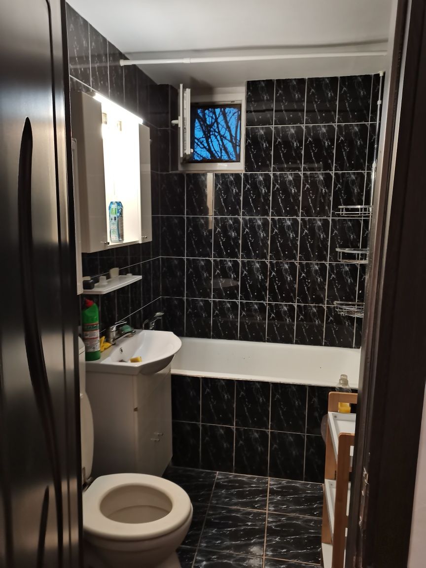 Închiriez apartament 2 camere Podgoria lingă Profi