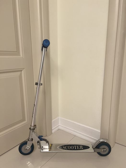 Trotineta pliabilă cu 2roti scooter