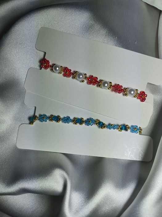 Ръчно изработени гривнии