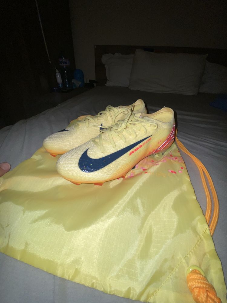 Бутонки Nike KM Elite