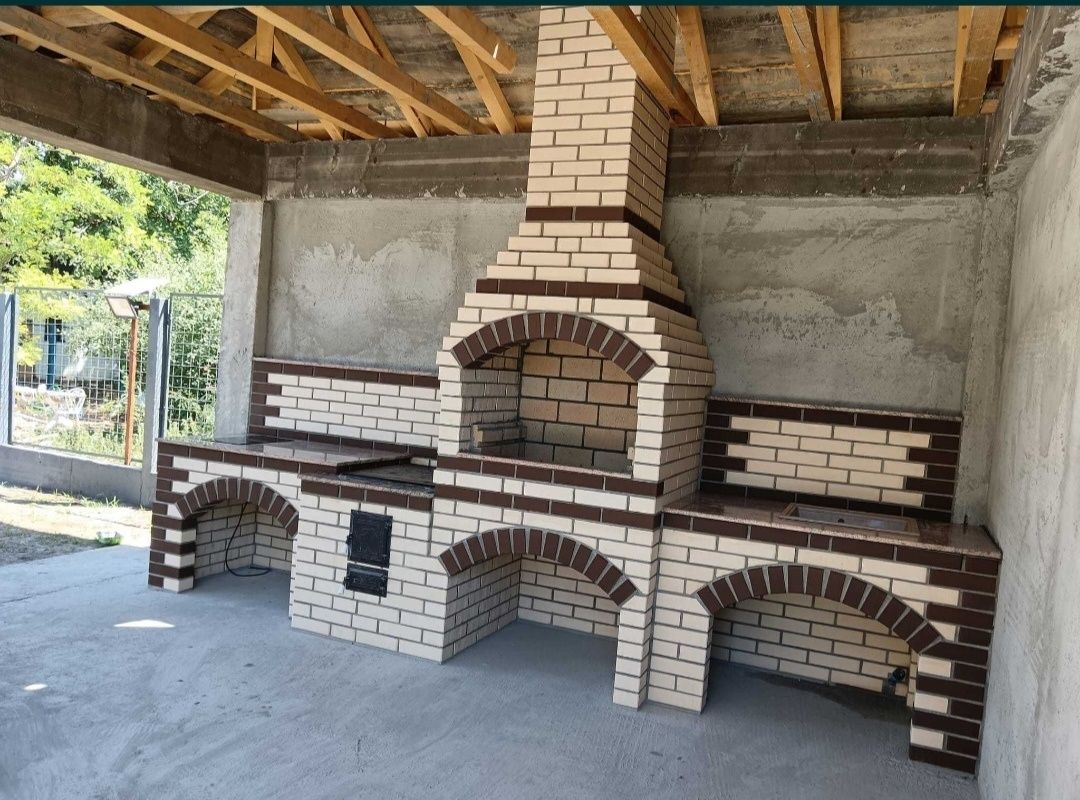 Grătar din cărămidă aparentă