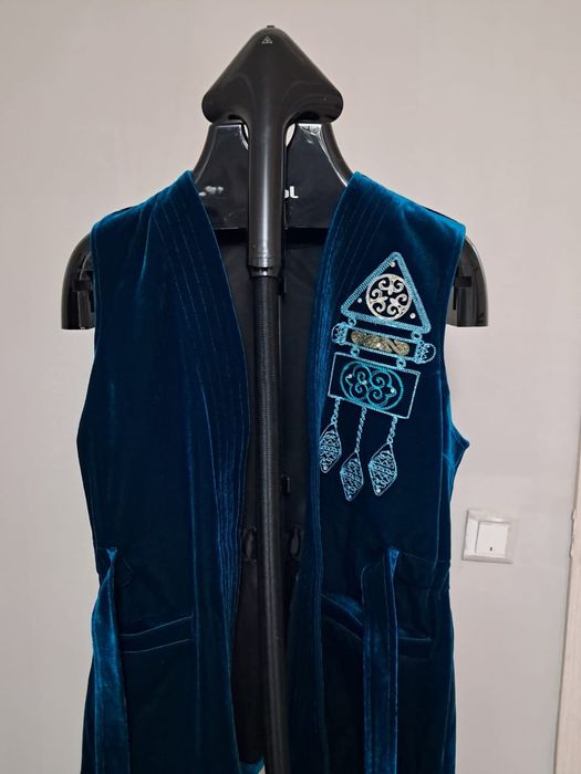 Айел адам ер адам ултык киымдеры