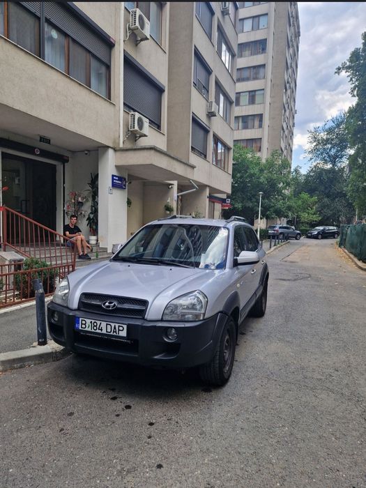 Vand Hyundai Tucson 2005 CITESTE ANUNT!