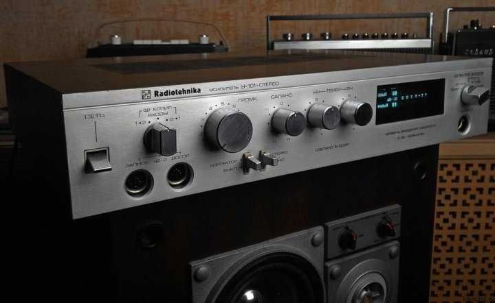 Магнитофон АСТРА-110  У-101 hi-fi