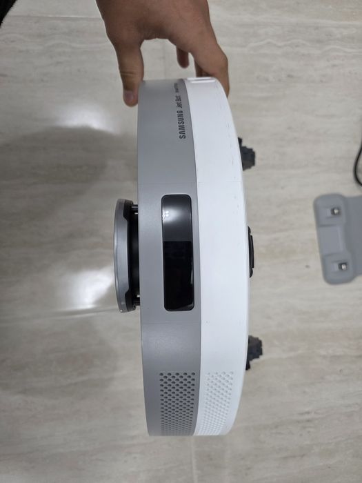 Samsung Jetbot - aspirator robot
