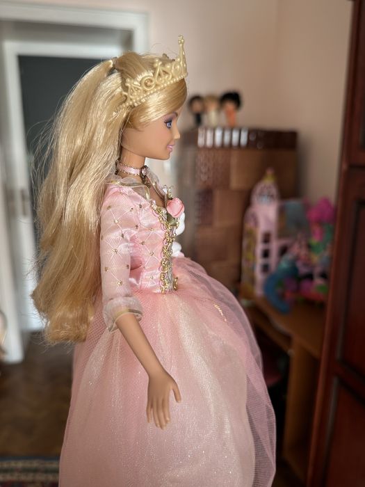 Papusa Barbie din filmul Princess and the Pauper