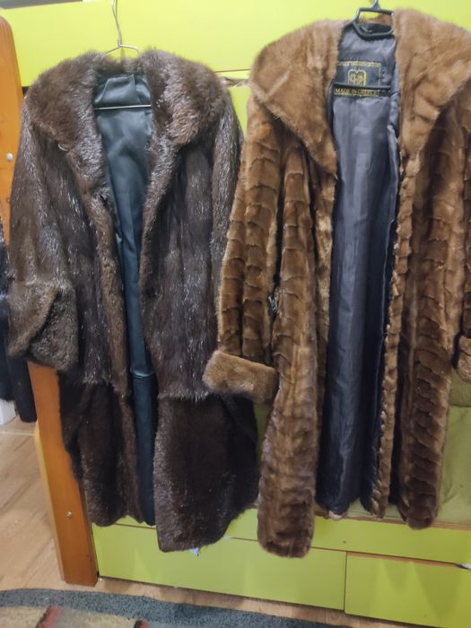 Шуба ондатра 48-50 размер. В отличном состоянии.